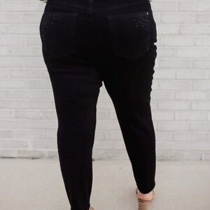 Women's Black Jeans